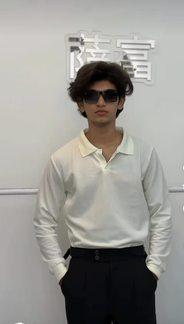 Classy Mart Social Media Post